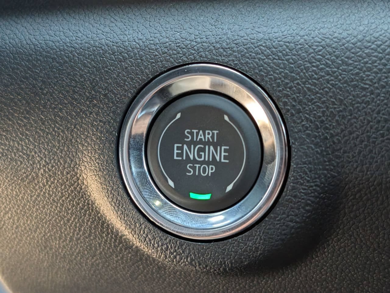 New 2027 GMC Terrain Elevation w/ LPO, Floor Liner Package FWD image 15