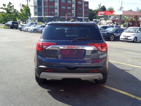 Used 2018 GMC Acadia SLE FWD image 15