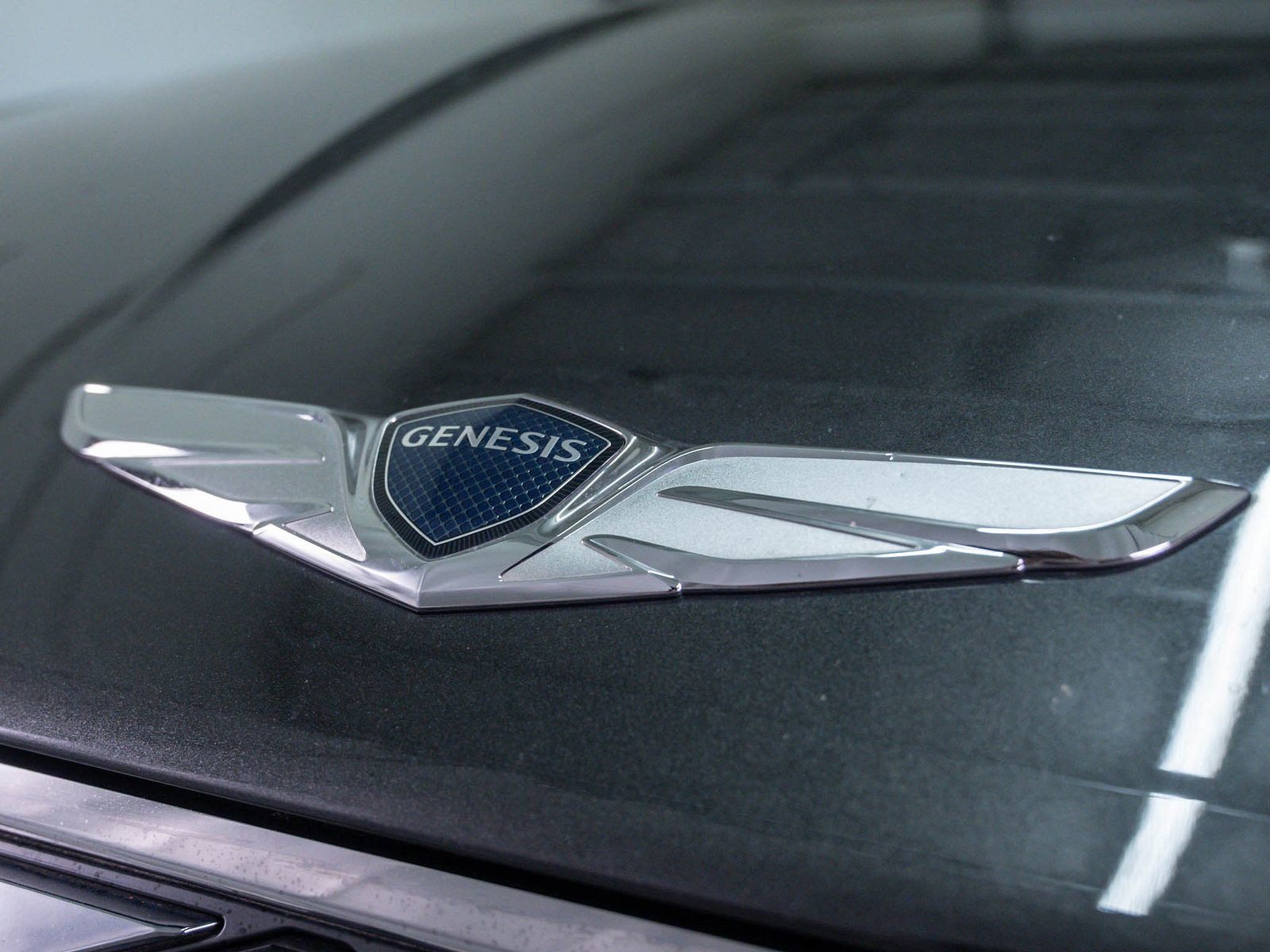 Used 2023 Genesis Electrified G80 AWD/4WD image 5