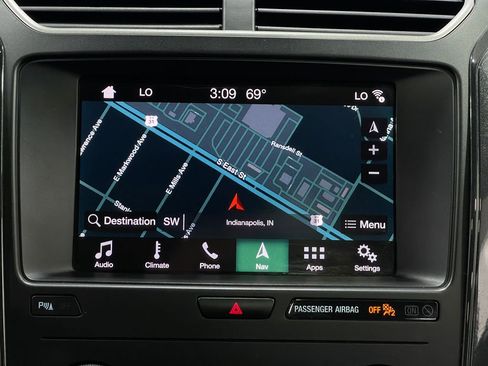 Used 2019 Ford Explorer XLT w/ Equipment Group 202A image 10