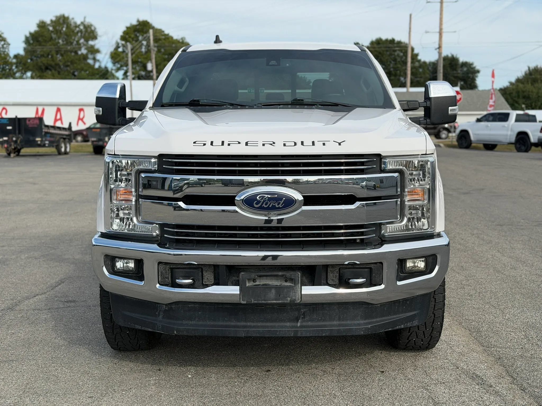 Used 2019 Ford F350 Lariat w/ Lariat Ultimate Package AWD/4WD image 2
