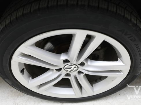 Used 2013 Volkswagen Passat TDI SEL Premium FWD image 30