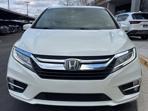Used 2019 Honda Odyssey Elite image 3