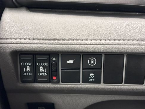 Used 2022 Honda Odyssey EX-L image 46
