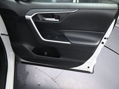 Used 2024 Toyota RAV4 XLE FWD image 13