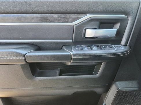 Used 2024 RAM 2500 Big Horn image 21