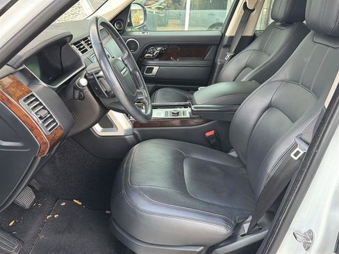 Used 2020 Land Rover Range Rover HSE image 11
