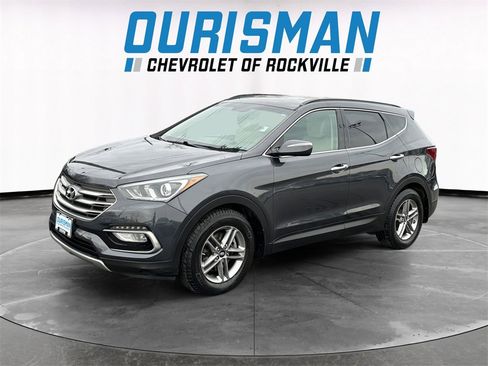 Used 2017 Hyundai Santa Fe Sport image 2