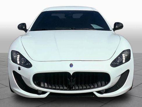 Used 2015 Maserati GranTurismo MC Centennial RWD image 4