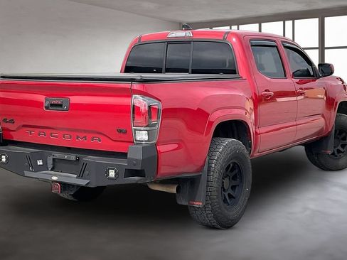 Used 2020 Toyota Tacoma SR AWD/4WD image 6