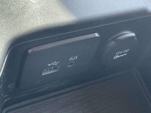 Used 2016 RAM 2500 Tradesman w/ Chrome Appearance Group image 29