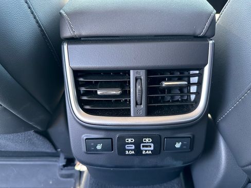 Certified 2025 Subaru Outback Limited AWD/4WD image 14