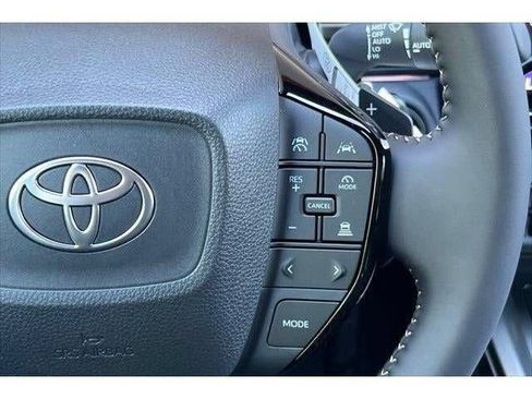 Certified 2026 Toyota bZ Woodland AWD/4WD image 28