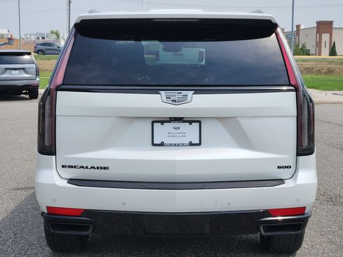 Used 2021 Cadillac Escalade Sport Platinum w/ LPO, ONYX Package AWD/4WD image 43