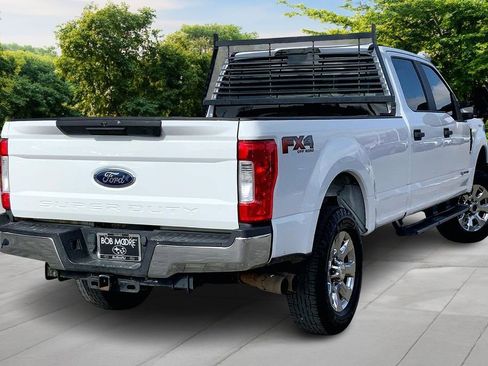 Used 2019 Ford F250 XL w/ Power Equipment Group image 6
