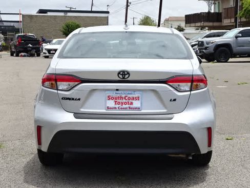 Used 2025 Toyota Corolla LE FWD image 14