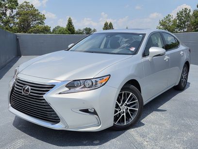 Used 2016 Lexus ES 350 w/ Luxury Package w/Wood Trim
