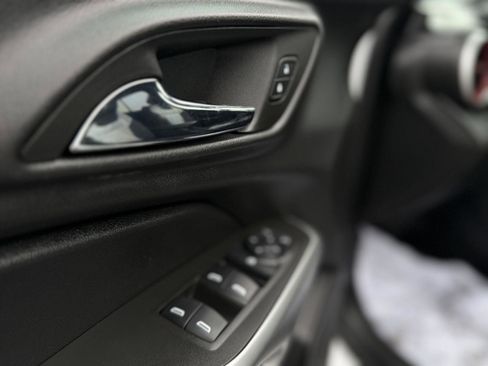 Used 2024 Chevrolet Trax RS w/ Driver Confidence Package image 14