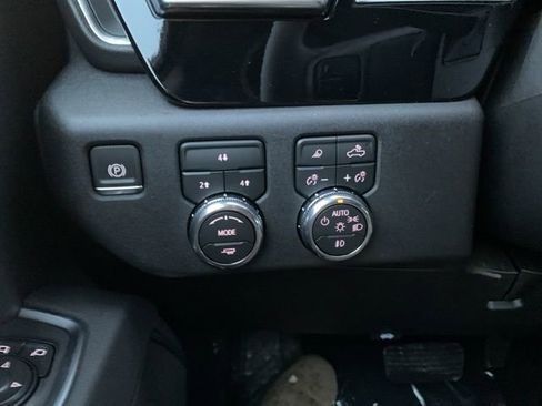 New 2026 GMC Sierra 2500 SLE w/ SLE Value Package; image 19