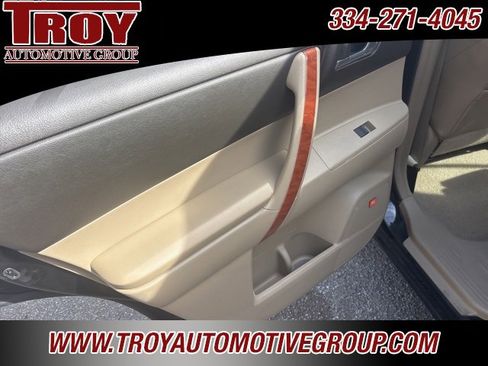 Used 2010 Toyota Highlander Limited image 30