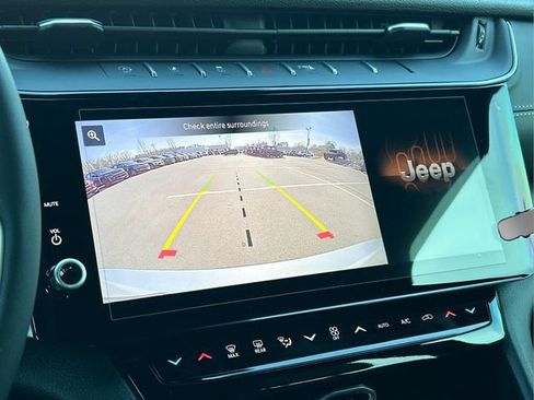 New 2026 Jeep Grand Cherokee L Limited image 15