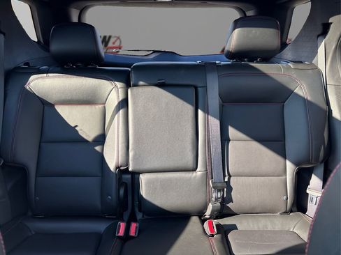 Used 2024 Chevrolet Equinox RS w/ RS Leather Package image 19