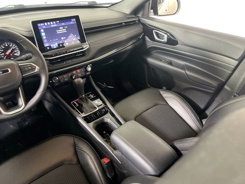 Used 2023 Jeep Compass Latitude w/ Convenience Group AWD/4WD image 21