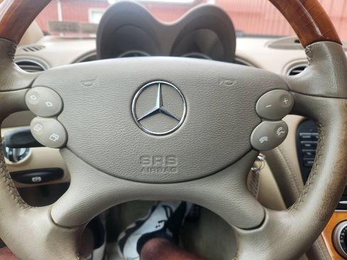 Used 2005 Mercedes-Benz SL 500 image 20