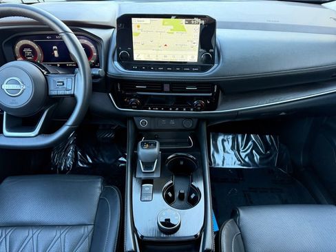 Certified 2023 Nissan Rogue Platinum image 21