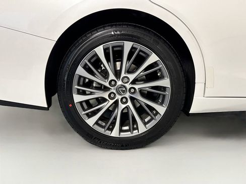 Certified 2021 Lexus ES 350 w/ Premium Package image 33