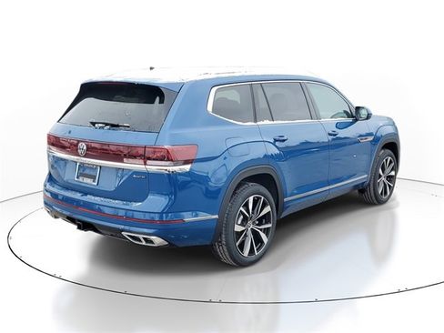 New 2025 Volkswagen Atlas SEL Premium R-Line image 4