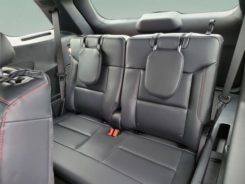 New 2026 Ford Explorer ST-Line image 21