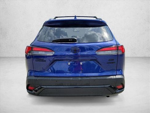 Used 2024 Toyota Corolla Cross XSE image 6