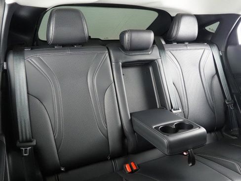 Used 2022 Ford Mustang Mach-E Premium image 17