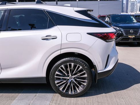 Used 2024 Lexus RX 350 w/ Convenience Package AWD/4WD image 8