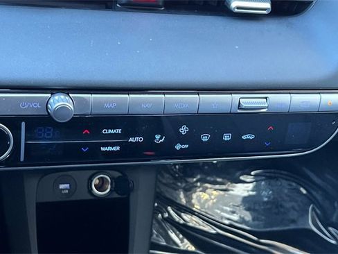 Certified 2024 Hyundai Ioniq 5 SEL image 27