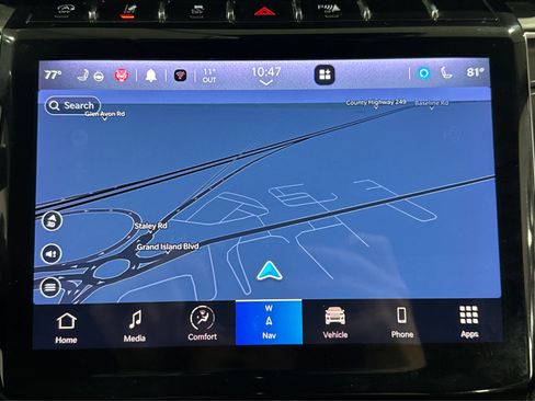 Used 2023 Jeep Grand Cherokee Limited image 29