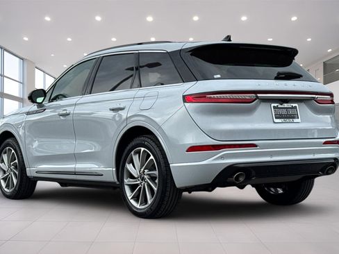 Used 2025 Lincoln Corsair Grand Touring w/ Equipment Group 301A image 6