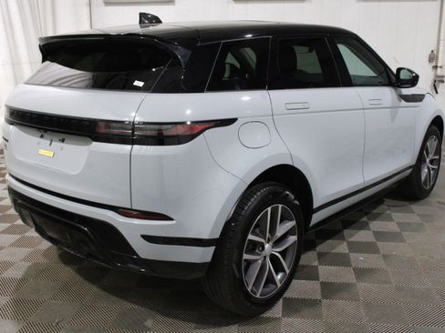 Used 2024 Land Rover Range Rover Evoque Dynamic SE image 26