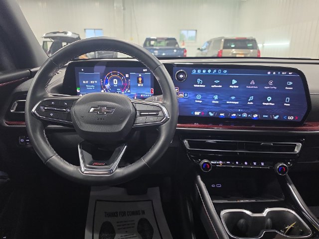 Used 2025 Chevrolet Traverse Z71 w/ Driver Confidence Package AWD/4WD image 10