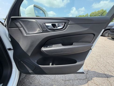 Used 2020 Volvo XC60 T5 Inscription w/ Protection Package Premier AWD/4WD image 33