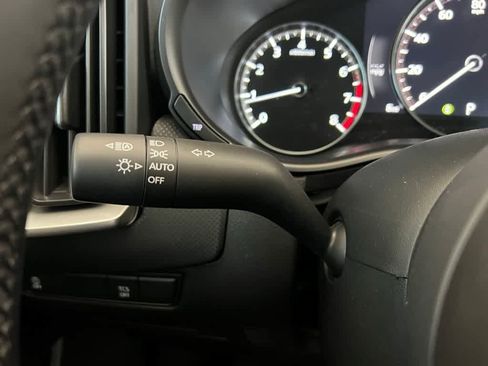 Used 2025 MAZDA CX-50 AWD 2.5 S w/ Premium Package image 25