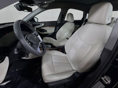 Used 2025 Audi A5 2.0T Premium w/ Convenience Package image 5