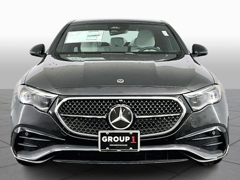 New 2026 Mercedes-Benz E 450 4MATIC Sedan image 3