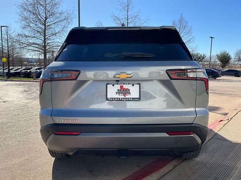 Used 2025 Chevrolet Equinox LT image 7