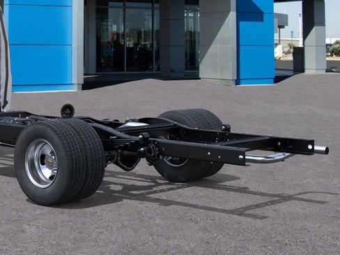 New 2025 Chevrolet Express 4500 w/ Power Convenience Package image 11