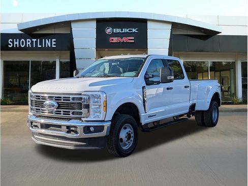 Used 2025 Ford F350 XLT AWD/4WD image 7