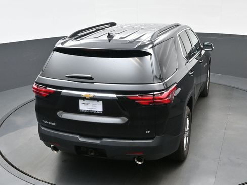 Used 2022 Chevrolet Traverse LT image 39