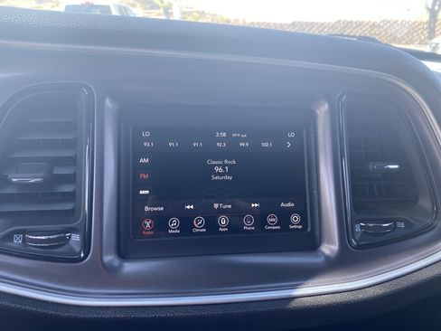 Used 2019 Dodge Challenger SXT RWD image 14