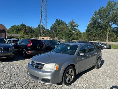 Used 2013 Dodge Avenger SE FWD image 1